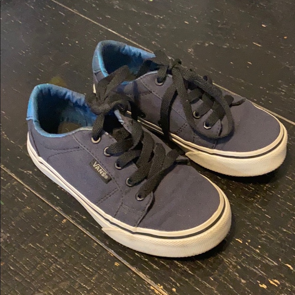 Boys vans